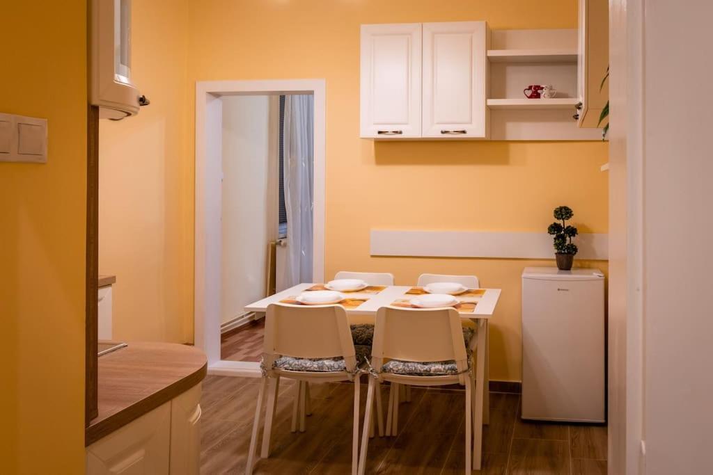 شقة Casa Max تيميشورا المظهر الخارجي الصورة